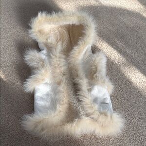 LIZ LISA Cream Faux Fur Vest